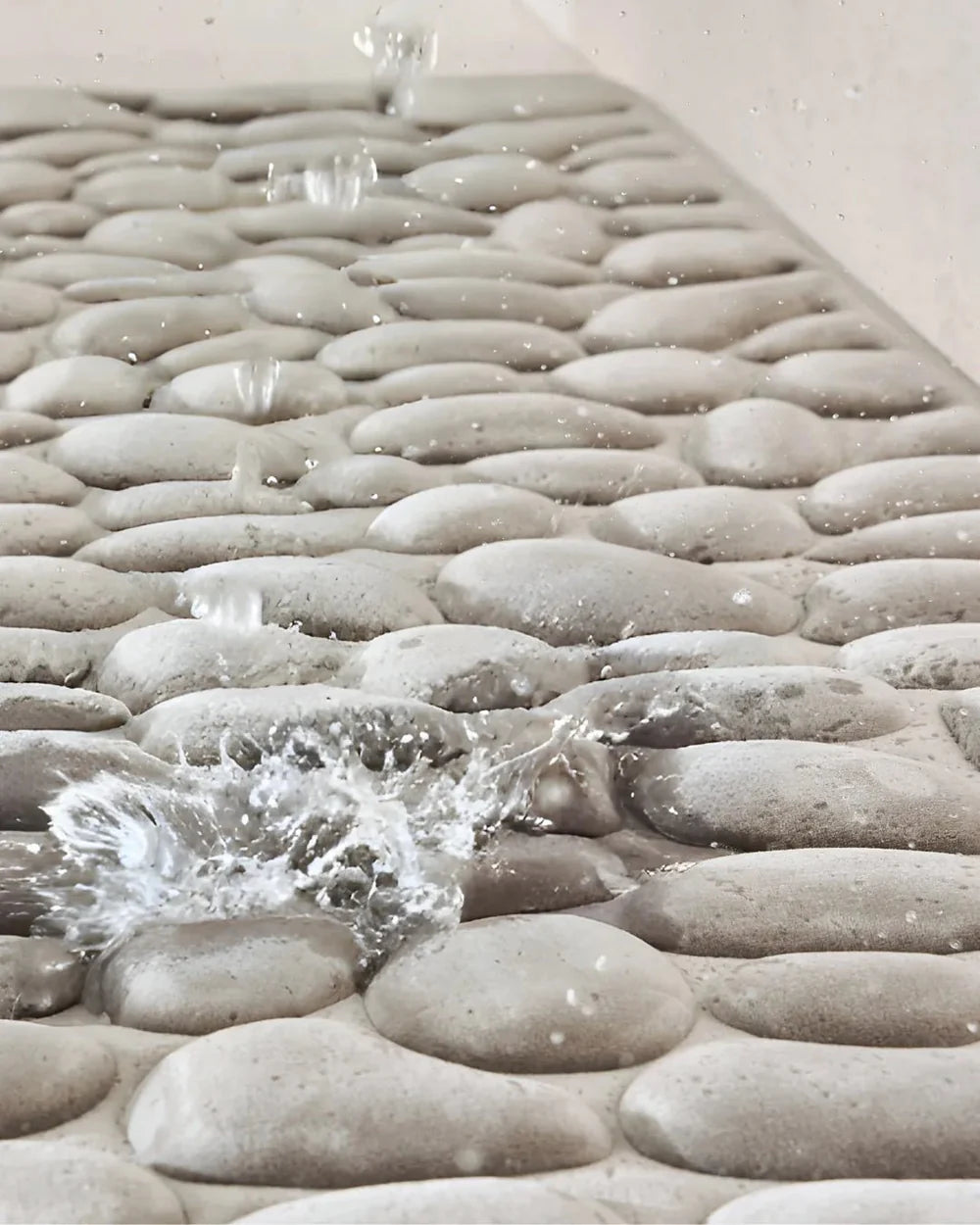 Mata łazienkowa Pebble